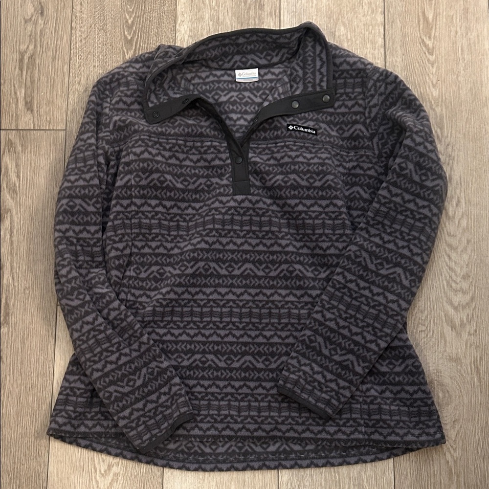 Columbia Women's Charcoal Patterned Cowl Sweater